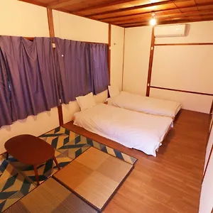 guesthouse-oshiteruya.hotels-osaka.net/