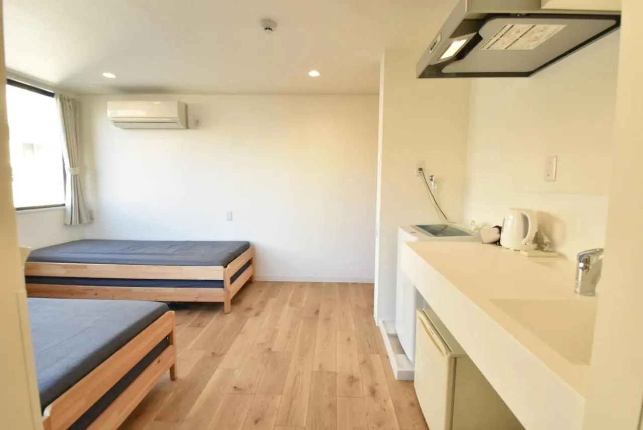Enzo Tokyo Apartment 0*,  Japan